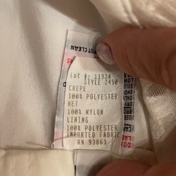 TK DELANEY WEDDING Long Sleeve Lace Dress in size 12 - Picture 3 of 16